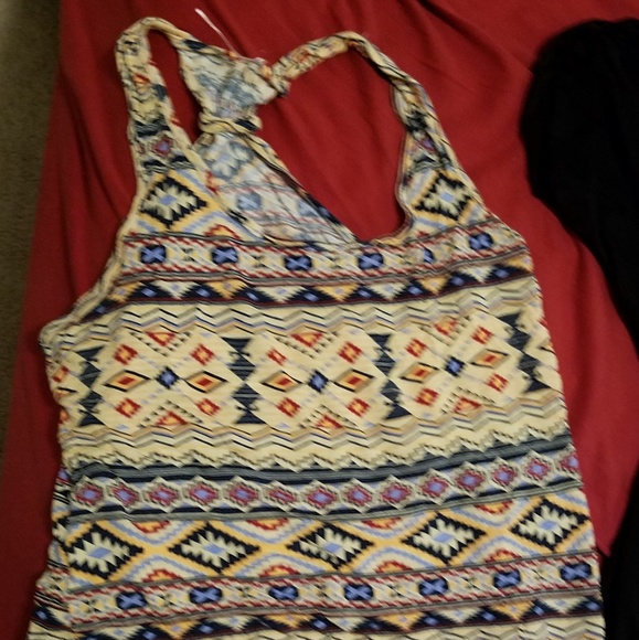 2 shirts - Picture 2 of 2